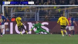 ありえねえだろ！“ギニアの怪物”衝撃の高速パネンカが話題沸騰「ここでチップキックは心臓が強すぎる」「なんちゅうメンタルしてんねん」