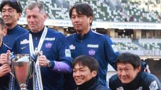 広島の迫井深也HCと浦和Lの工藤輝央SDがProライセンス認定