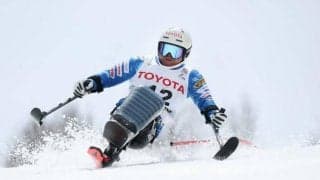 「最高の滑りを見せたい」　パラアルペンスキーアジア杯で熱戦