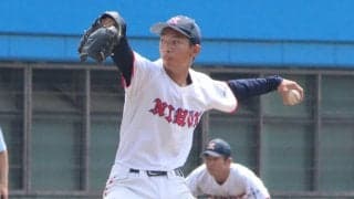 日大高の二刀流左腕が4打数4安打の大当たり！投げても3失点完投勝利でベスト8【神奈川】
