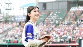 “楽天ガチ勢”久保史緒里さんが5回目の始球式　ノーバンならずも…豪快一投にどよめき