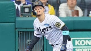 佐藤輝明が「ガチでバケモン」　衝撃の2HR6打点…理不尽弾にお手上げ「あれで入んのか」