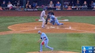 何が起きた…？ 大谷翔平の打席で“投手に異変”「急にどうした」「さすがに意識してる」 “元・同僚対決”にファン注目「感無量や」