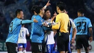 オフサイドの判定に関わる「インパクト」の奥深さ、川崎Fvs横浜FMでのジャッジにJFAが見解「PKが与えられるべきだった」