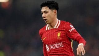 「ピッチ内外で非常に重要な存在」リバプール主将ファン・ダイクが今夏移籍の可能性もある遠藤航に言及「あと数年はチームにいてくれることを願う」