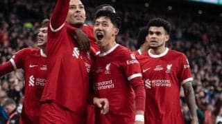 「彼がいてくれて本当に満足している」ファン・ダイクが遠藤航の貢献度を絶賛！来季以降の共闘も訴え「少なくともあと何年かは」