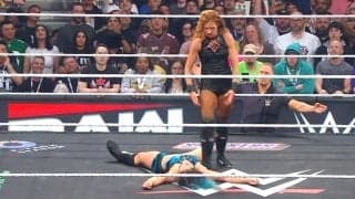 「泣いちゃう」美女レスラーが“半泣き”→大の字 衝撃の“ブチギレ”ヒールターンに「そこまで怒ること？」実況もドン引き