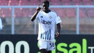 コモの逸材FWアサネ・ディアオが右足の手術で今季絶望に…ユナイテッドが関心も移籍に影響か