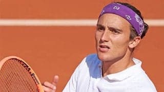  試合後の“フェイント”に怒り握手拒否 