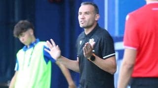 来日するソシエダの新監督はBチームを指揮するフランシスコ監督、2016年からソシエダの下部組織で指揮し今季残りはチームに帯同