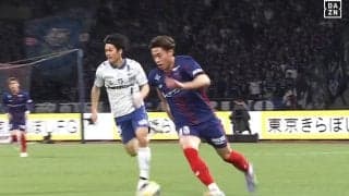 Ｊリーグで衝撃弾！「三笘薫2世」の“70m爆走ゴラッソ”が「年間ベストゴール候補」「これだからドリブル無双系選手はやめられない」「ベイルを思い出した」俵積田晃太に称賛続々