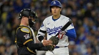 大谷翔平の背後で“絶望”…頭抱え直視できず　嘆くド軍ファンに「悲しい日だ」
