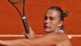 世界1位 逆転勝ちで3年連続16強