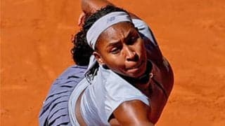  異例の事態、停電で試合中止 