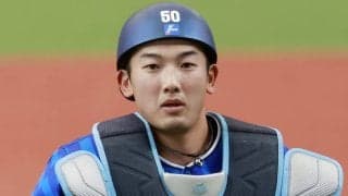 ベイスターズ山本祐大が語る巨人・甲斐拓也へのライバル心 「負けたくないというより盗みたい」