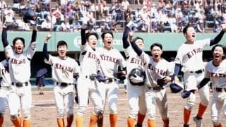 大宮北が60年ぶりベスト8！12安打11得点で公立校対決制す！【埼玉】









