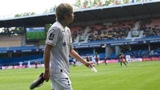 「強靭な靭帯らしいです」足首負傷で途中交代の伊東純也は大事に至らず…インスタで報告「すぐに復帰できるそうです」