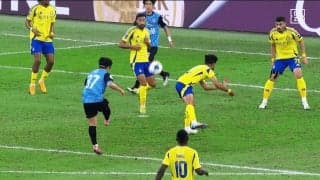 衝撃ゴラッソ！ 川崎MFの“超絶ボレー弾”が話題騒然「ロナウドよりロナウドやん」「ワールドクラス」「めちゃくちゃ難しい」伊藤達哉が敵地沈黙の決定的一撃【ACLE準決勝】