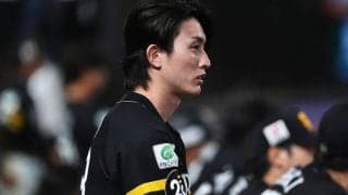 鷹、周東佑京の右腓骨骨折を発表　4月23日に死球を受け途中交代…止まらぬ“負の連鎖”