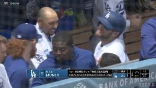 悩めるド軍大砲にベッツ駆け寄り“祝福” ベンチの光景に「泣ける」「俺たちのマンシー！」感涙の復活劇