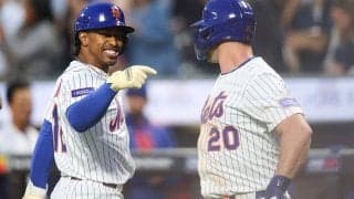一般席に紛れる超大物俳優「MLB愛がすごい」　大谷HRで大興奮→別球場で発見、持ち物にも注目