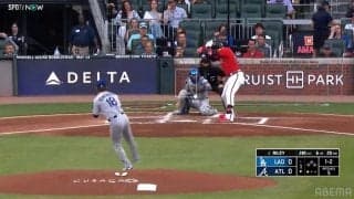 「これはお手上げ」山本由伸、ビッタビタの“精密スプリット”に相手も“がっかり”呆然リアクションの瞬間