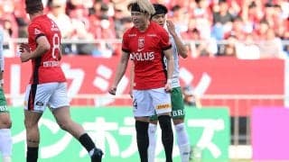 浦和が10人東京V撃破で2016年以来の5連勝！　松尾佑介＆渡邊凌磨の2ゴールを堅守で守り抜く【明治安田J1第14節】