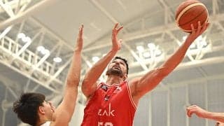 ゴメスHC不在の富山が静岡に18点差快勝…ワットが21得点17リバウンドと躍動／B2プレーオフ