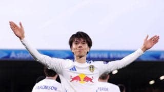 田中碧所属のリーズが後半ATの逆転勝利で勝ち点100で並ぶ中で2部優勝！ 日本人3選手がイングランド1部〜3部まで優勝に貢献【チャンピオンシップ】