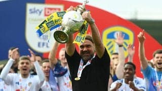 「感慨深い」自身3度目のチャンピオンシップ優勝のリーズ指揮官、勝ち点並んだ2位バーンリーを称える「素晴らしい仕事をしてくれた」