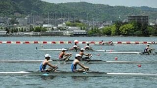 朝日レガッタ、琵琶湖で開幕　417クルーが熱戦を展開