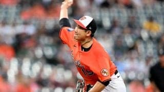 降雨57分間の中断もさすがの“適応能力”　米記者「スガノのスプリットが大好きなんだ」持ち味発揮も6回2失点で4勝目ならず