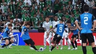 意図的？ミス？ 川崎Fの“ツインシュート”にSNS沸騰「何をやってるw」「ちゃんと狙った」「キャプテン翼ばり」珍しすぎるフリーキックの瞬間【ACLE決勝】