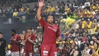 ジェフ・ギブスがラストダンス「楽しく終えられた」…44歳“小さな巨人”がコートに別れ