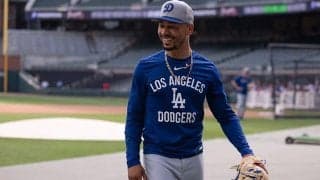 ベッツがまさかの告白「見たことがない」　意外な事実にMLB公式は“涙”「答えられないよ」