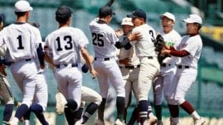 「夏は明石で」　甲子園での軟式交流試合　文徳・川崎が投打で躍動