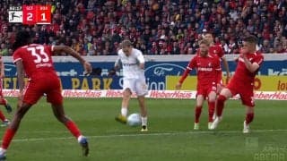 天才すぎる…ドイツの至宝の“一人で完結ゴラッソ”にファン衝撃！「ヴィルツえぐいて」「何もないところから決めてきた」圧巻ドリブルシュートの一部始終