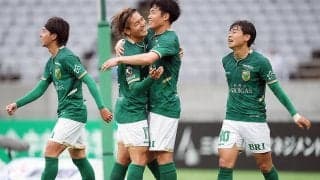 “総緑戦”で勝ち切った東京Vが横浜FC撃破！　古巣初対戦の齋藤功佑のお膳立てから染野先制点に、熊取谷一星がプロ初ゴール【明治安田J1リーグ第15節】