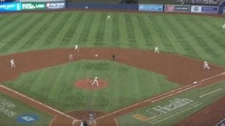 球場騒然！ 大谷翔平、9号弾丸ライナーで“想定外のハプニング”「ヤバいw」「ミラクルすぎ」190km“ロケット打球”がブルペンに爆速到達→まさかの展開