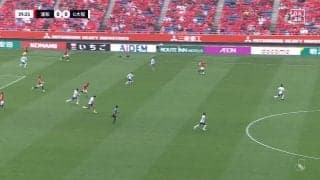 「まじで涙出た」「胸熱」5人一斉全力スプリント！浦和のカウンターを阻止したG大阪の懸命過ぎるプレスバックがSNSで話題「誰もサボっていないのは凄い」