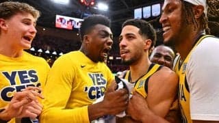 ハリバートンの劇的3Pでペイサーズが敵地で大逆転勝利…シリーズ2連勝でホームに戻る