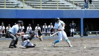 山梨学院が2年連続9回目の優勝、帝京三を破る　山梨の春季高校野球