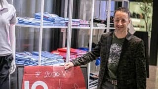 C.ルメール騎手が 「CL by C.ルメール」の内覧会に登場 エネルジコは「ダービーホースになれそう」