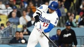 大谷翔平、9回に勝ち越し3ラン。現地メディアは「輝き続ける伝説に新たな1ページ」と伝える