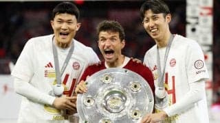 「来シーズンもシャーレを掲げる」2度の長期離脱とケガに泣いた伊藤洋輝が優勝報告、今季でバイエルンを去るレジェンドにも感謝