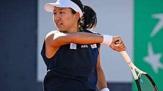 内島萌夏 逆転勝ちで初戦突破