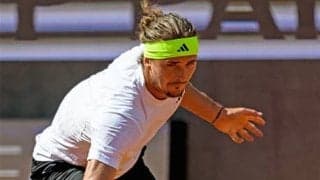 連覇狙うズべレフ 盤石の8強入り