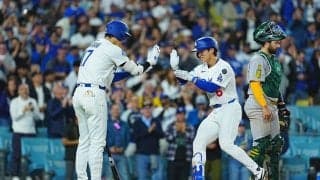 大谷翔平が粋な祝福、MLB初アーチのキム・ヘソンに韓国流タッチ「リスペクト」
