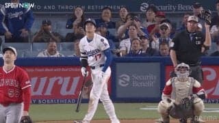 大谷翔平、16号バックスクリーン弾でエ軍センターも“確信歩き”　打球を見上げゆっくりとフェンスへ…あっという間に柵越えの衝撃