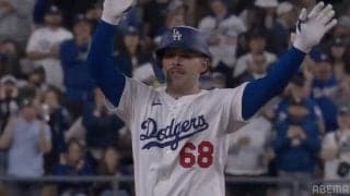 ドジャース期待のスーパールーキー、“爆速”初タイムリー後に見せた“初々しすぎる”デコルテポーズが話題「未来のスーパースター」